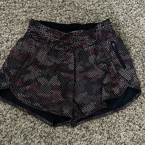 Lululemon seawheeze reflective trackers